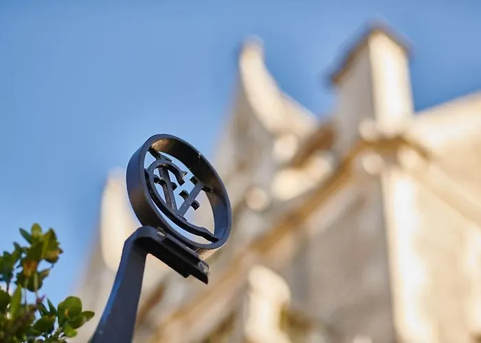 Апартаменты De Standing *