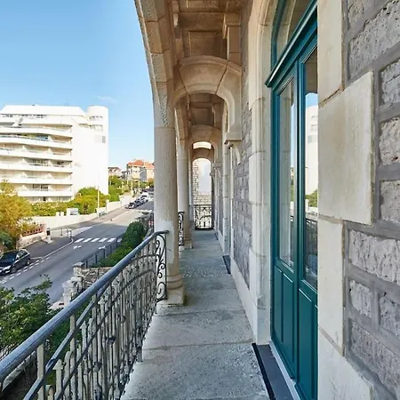 Apartment De Standing